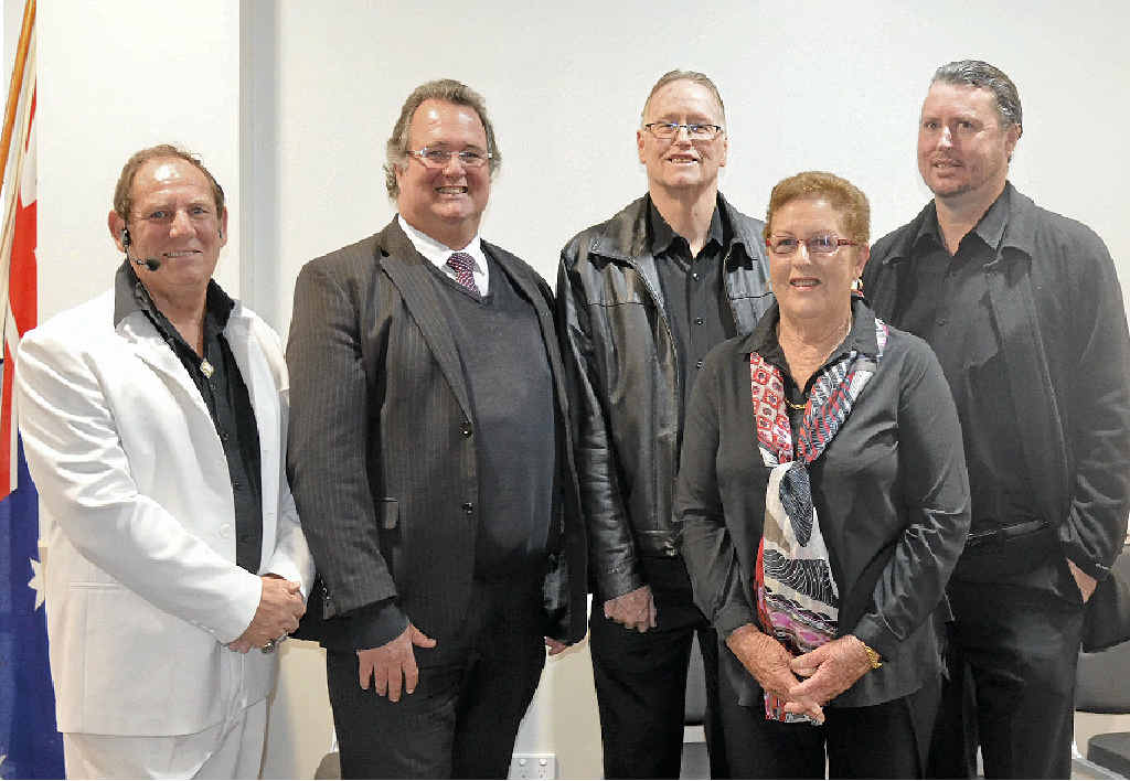 TRIBUTE SINGERS: Veteran Vincent Galea with Mayor Peter Blundell and members of the Phil Crook Trio.